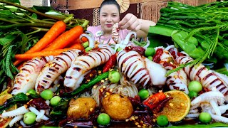 ตำซั่วหมึกกล้วยเผ็ดๆนัวน้ำปลาร้าเเกล้มผักสดๆเต็มถาดเเซ่บนัวถึงใจ|ส้มซ่าพาเเซ่บ 10 มิถุนายน ค.ศ. 2025
