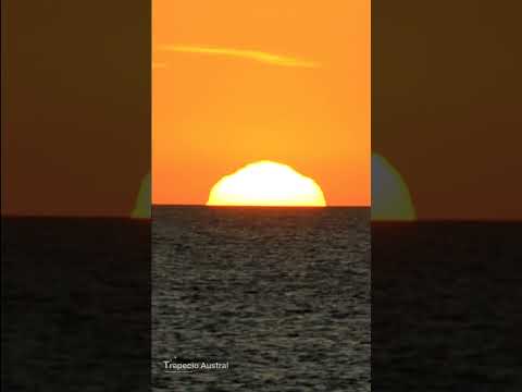 Atardecer en el Atlántico desde Monte Hermoso | Esteban J. Andrada