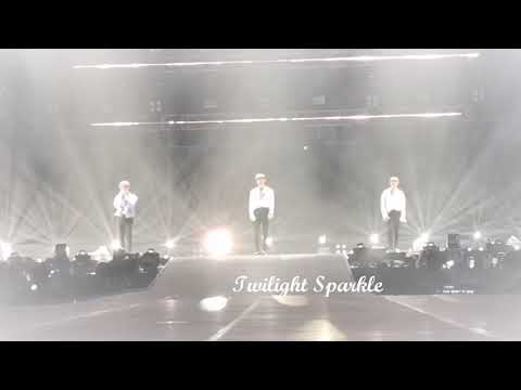 Forever and A Day - Wanna One (Lean on Me) FanCam