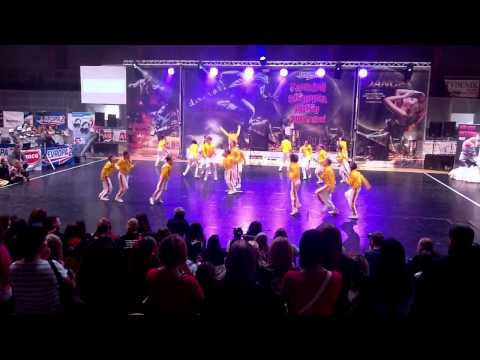 TS crabdance PT - queen po našem - TSR 3 2013 JH