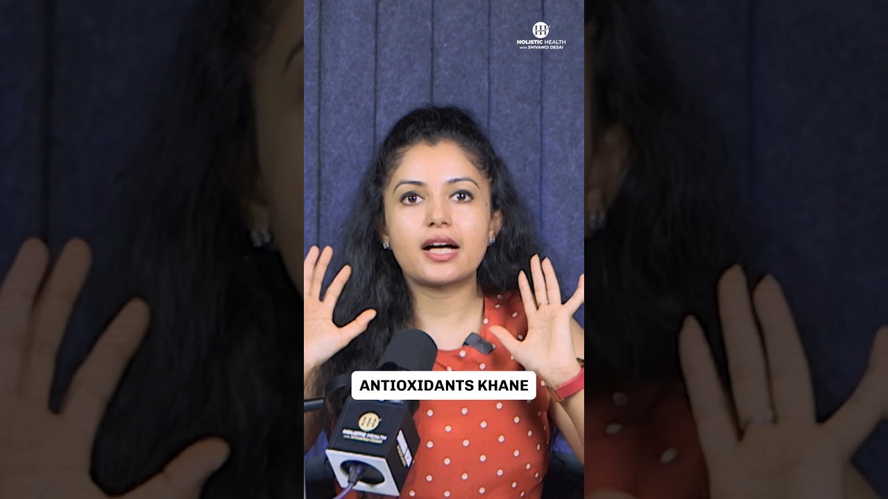 Best Anti-Aging Foods to Look Younger #shivangidesaireels #skinwellness #ytshortsindia