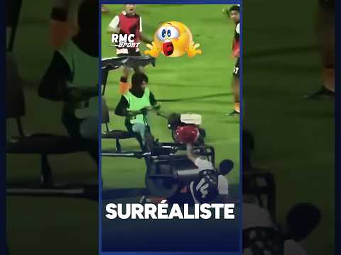 ÉCRASÉ par un rouleau à gazon, le footballeur n'est pas blessé