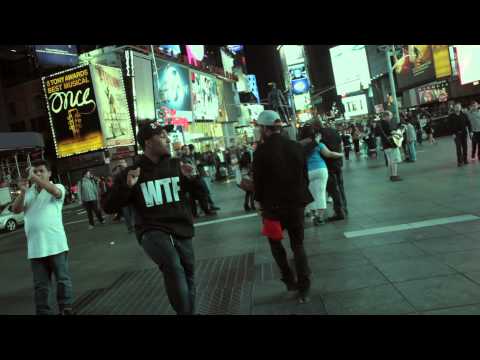 Futuristic - Chasing Down A Dream ft. Devvon Terrell - Prod. AKT Aktion @OnlyFuturistic