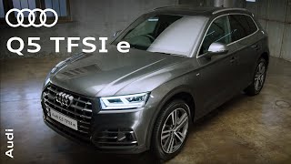 Video 1 of Product Audi Q5 II (80A) Crossover (2016-2020)