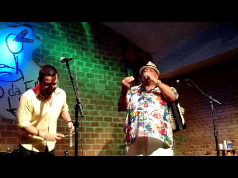 Minha Melodia/Segura a cabra - Trio Dona Zefa e Genival Lacerda