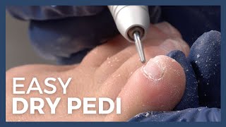 Nail Care Specialist Shows Easy DRY PEDICURE Method for Beginners