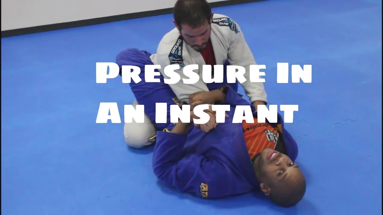 A Sneaky Shoulder Lock in the Closed Guard
