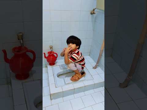 Poh 💨 Washing In Toilet 😂|