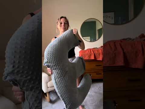 Feeding two babies at once! 🤱x2 So many questions so thought I would show how I set up to double br