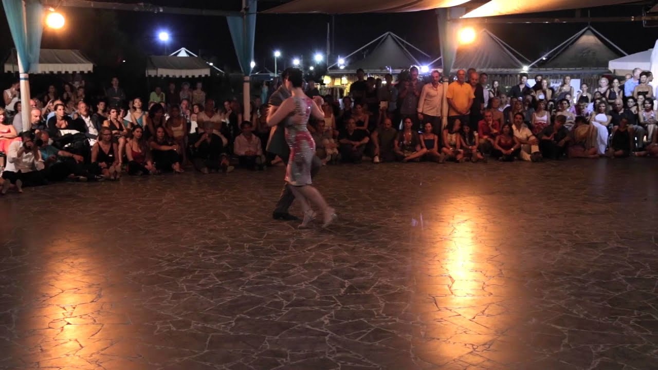 Ariadna Naveira e Fernando Sanchez - Catania Tango Festival 2015 (2/2)