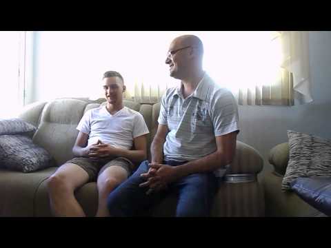 Brazilian speaking english, french and portuguese with canadian friend