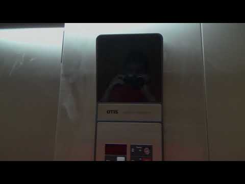 Basic Older Otis Series 1 Hydraulic Elevator at The Dern Building in Colorado Springs, CO