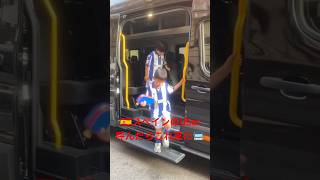 「Uber in Spain was CRAZY 😳🇪🇸スペインのUber 呼んだらこれ来た‼️