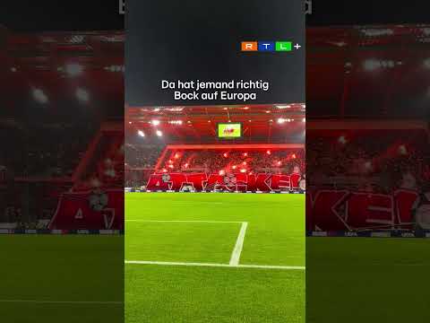 Freiburg Choreo bei Europa League Comeback