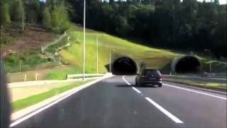 preview picture of video 'Smart in Hindhead Tunnel'