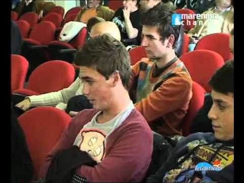 Linux Day 2010 Grosseto - GuruAtWork - Speciale CNA - TeleTirreno.avi