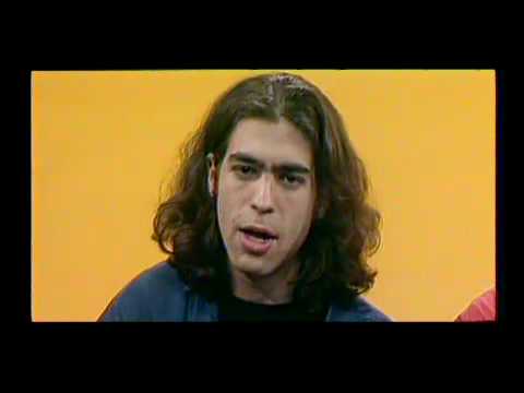 Video thumbnail for Ptza’im Uneshikot - פצעים ונשיקות