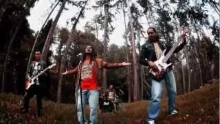 Download lagu DATA : Syasya Lyana (baru2012) mp3