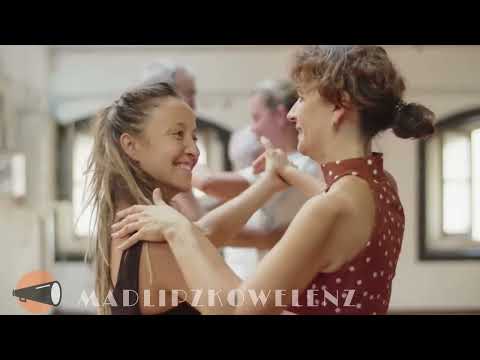 heut ist donnerstag da wird die ahl gep.......