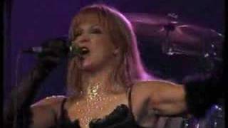 Toyah - Obsolete (Live at the Robin 2 Club in Wolverhampton, UK, 2005)