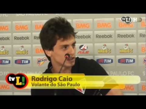 Jogador do 5ã0 paulo Adimite Que Tremeu Contra O CORINTHIANS !