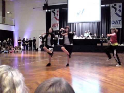 Duo Lisa & Sophie - Westdeutsche Meisterschaft Unna 2011