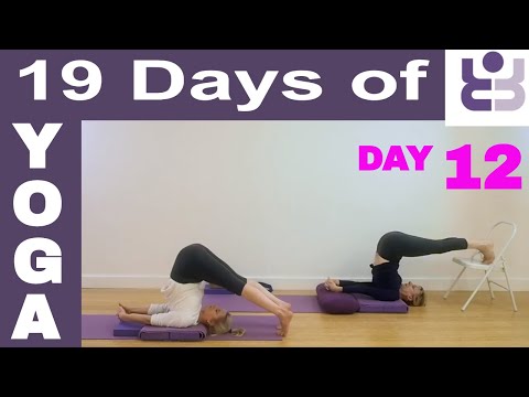 19 Days of Yoga - Day 12. Iyengar Yoga Sequence