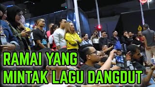 Download lagu GOYANG INUL||Peminat sentuhan bukan minat rock sahaja.dangdut pon mereka minat semua layan lagu inul mp3