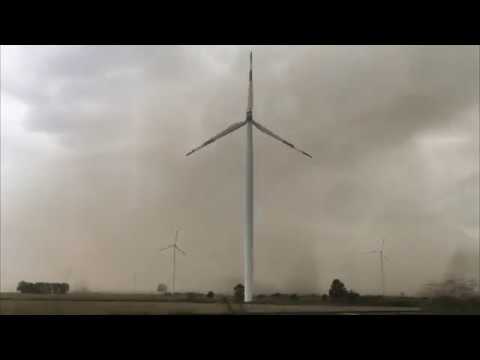 Sandsturm auf der A20 bei Jarmen am 21 09 2018