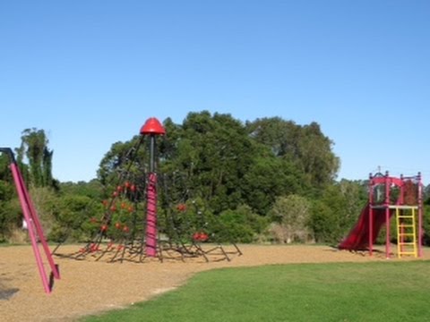 Merrimac - Suburb profile