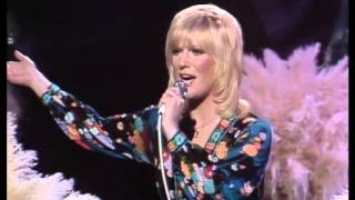 Dusty Springfield  - Of All The Things Live - 1973.
