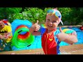 Five Kids show the safety rules in the pool