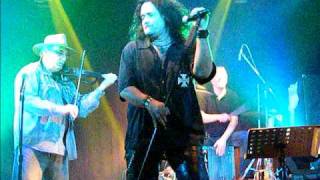 Kalapács és Akusztika - Csillaga hívja