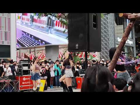 RedSpin : แฟนในอนาคต @ Siam Walking Street - Siam【4K 60FPS】