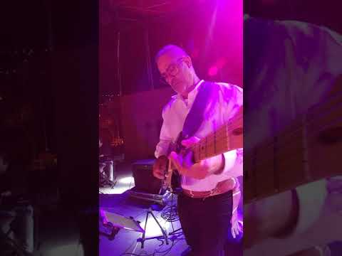 Solo de guitarra junto a Josefina Aleman en el Festival Sabandeño