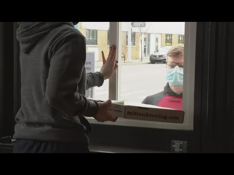 MI restaurants, bars file lawsuit over damages but doesn't challenge COVID authority