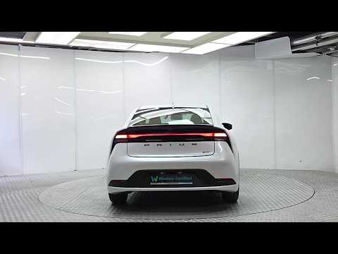 Toyota Prius 2.0 Litre Plug-in Hybrid (223 hp) - Image 2