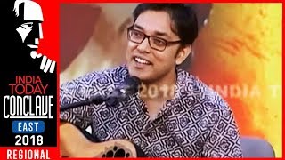 Anupam Roy sings Bezubaan from Piku at India Today Conclave East 2018