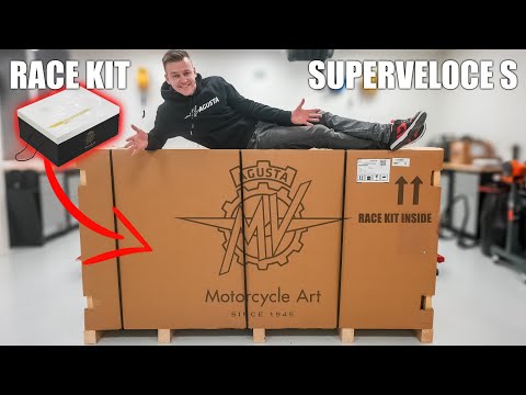 2024 MV Agusta Superveloce S Unboxing : Race Kit Included! *NEW*
