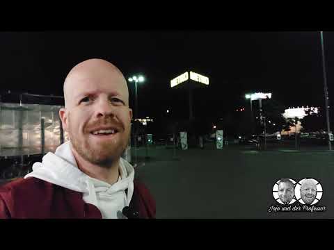 898 - Ganz oben brennt noch Licht