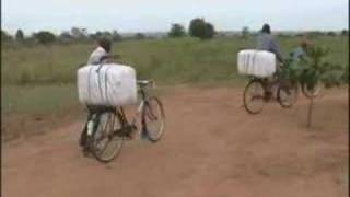 preview picture of video 'Bednet Distribution in Kaitisya, Kakoro, Uganda - Part 1'