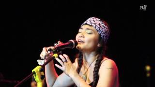 Download lagu #minilive stars and rabbit - the house collabs with mang ayi & gamelan live at sound of gameland mp3