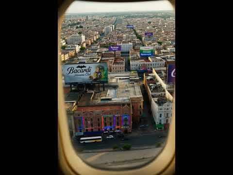Flying over Havana, Sobrevolando la Habana del futuro