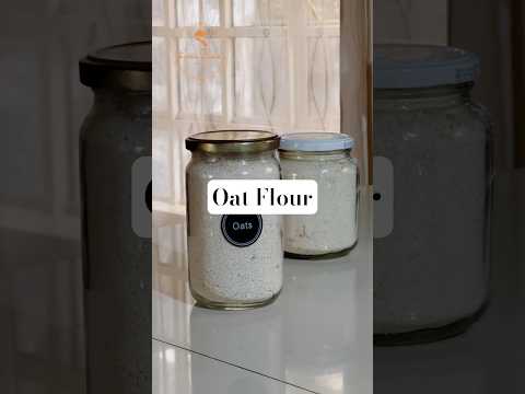 Easiest way to make oat flour at home #gwenjikoni #oatflour #breakfastideas #howto