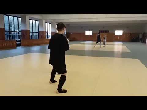 フルコンタクト空手スパーリング