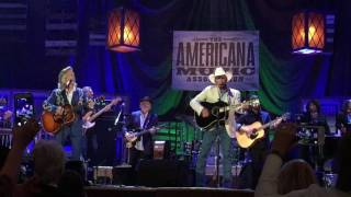 George Strait - &quot;The King Of Broken Hearts&quot; LIVE at the Americana Music Associations Awards