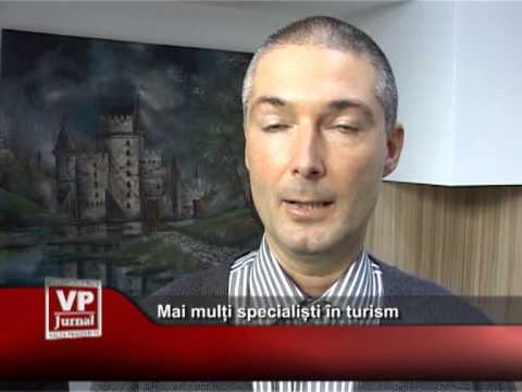Mai mulți specialiști în turism