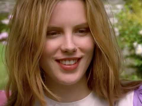 Alice Through the Looking Glass 1998 HD