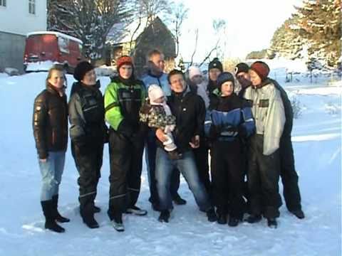 Pappa ( Klaus Muff ) får Kongens fortjenestemedalje i sølv - en videohilsen!