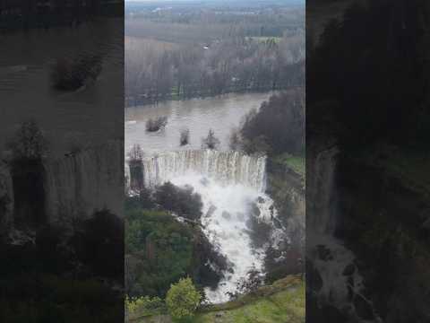 Así luce el Salto del Laja tras aumento de caudal
